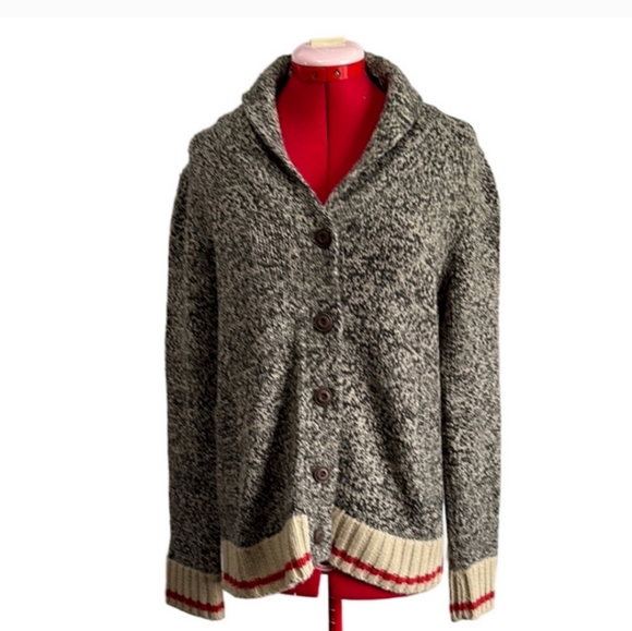 Amnesia Sweaters - Cozy Gray Cabin Button-Up Women's Sweater